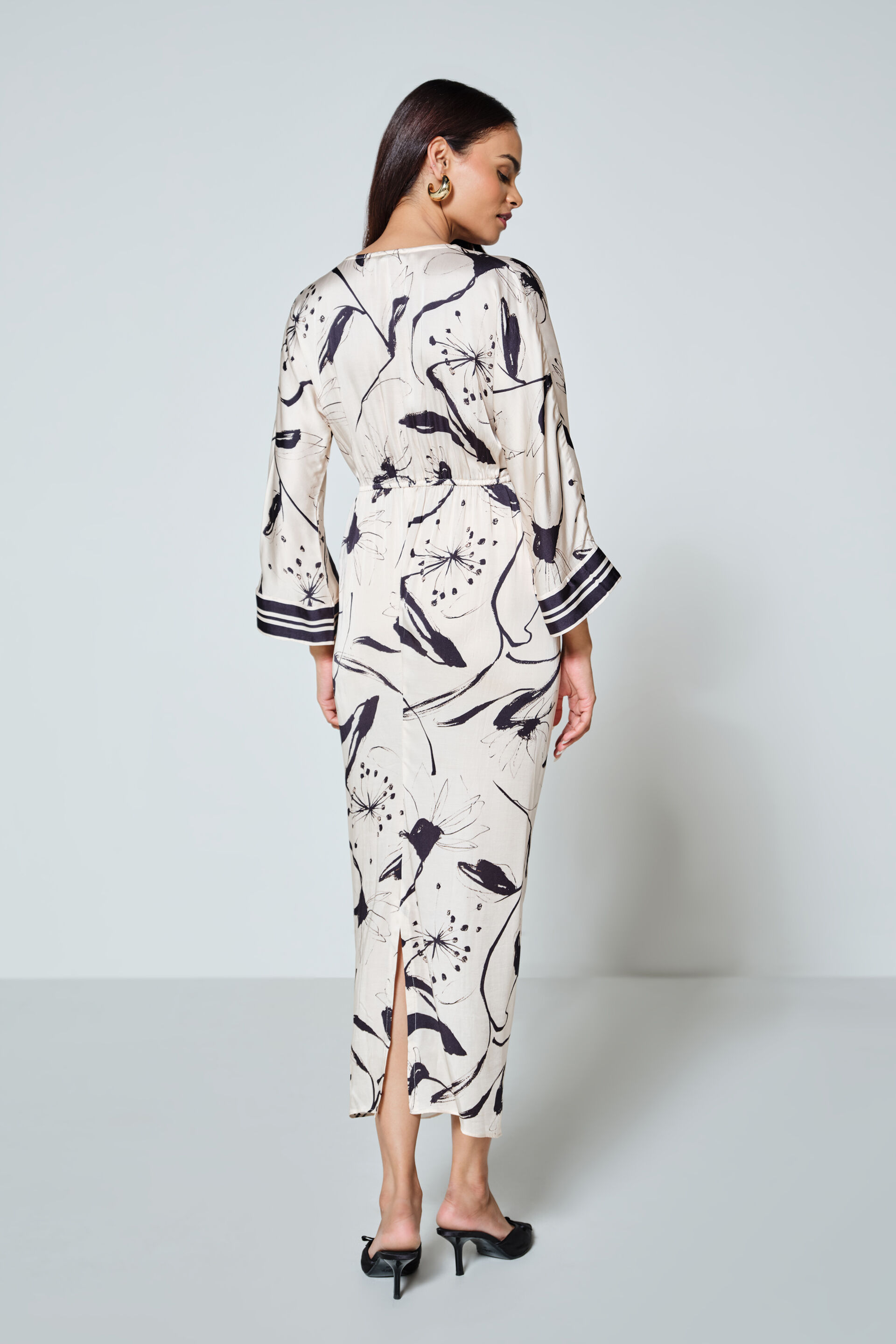 Araminta Dress, Black, image 2