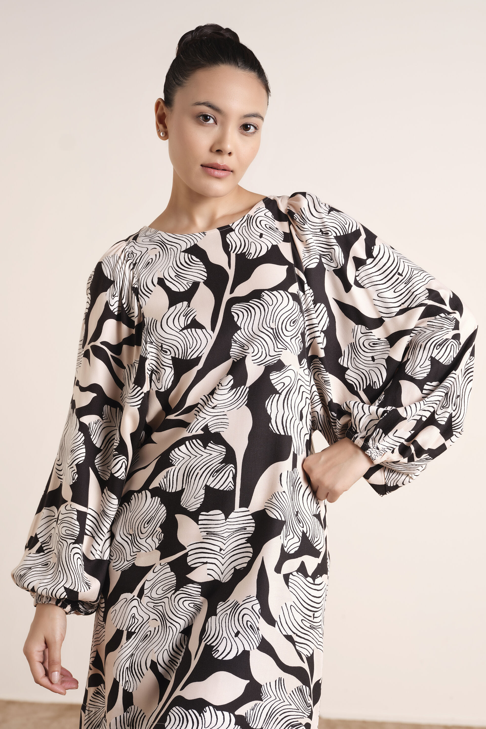 Florine Abstract Print Dress, Black, image 6