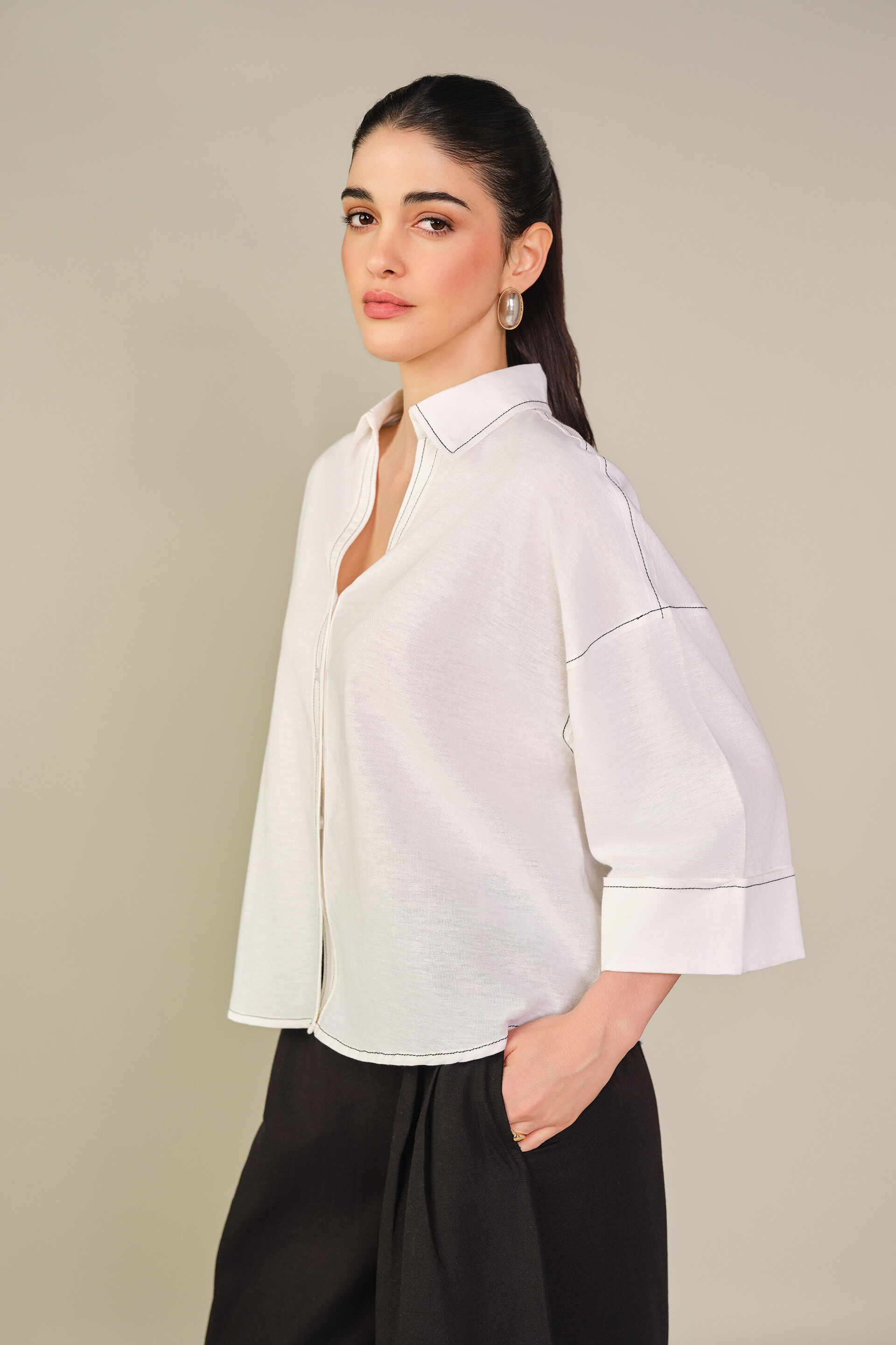Oversized Shirt in Black, White, image 3
