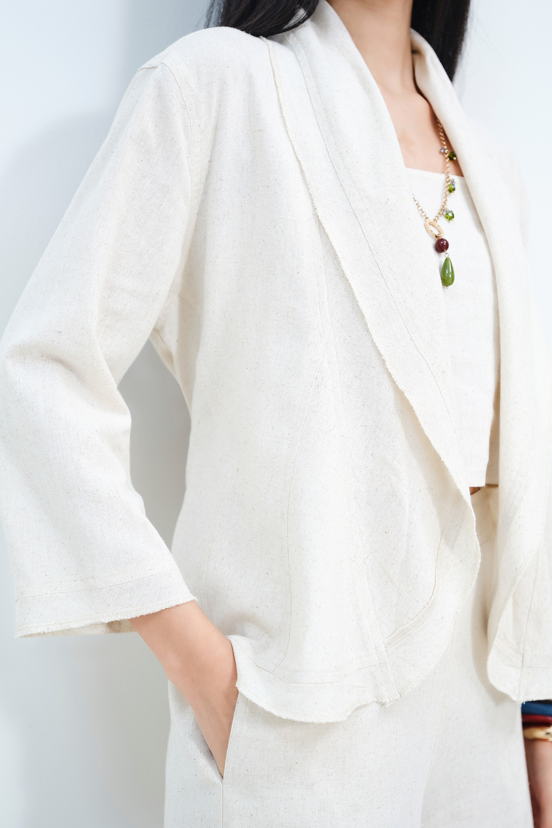 Neutral Narrative Set, Natural, image 3