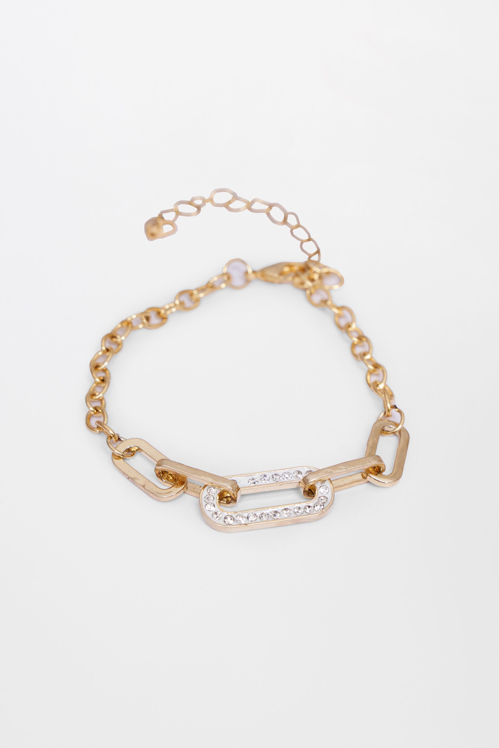 10 Best Bracelet Picks to Add a Hint of Shine to Your Everyday Look