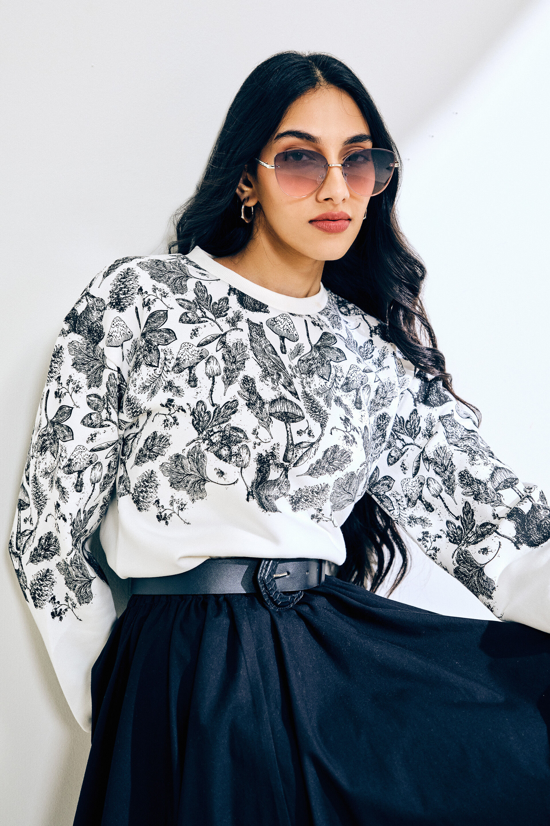 White Wanderlust Sweatshirt, White, image 5