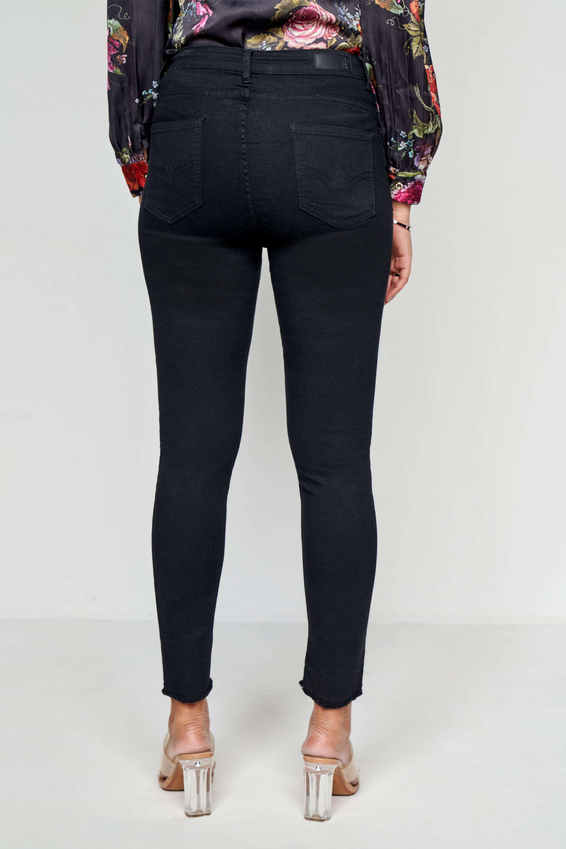 Coal Skinny-Fit Bottom, Black, image 3