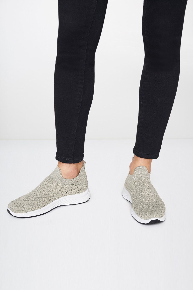 1 - Green Shoe, image 1