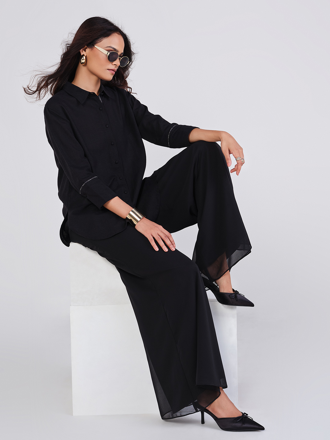 Bold Black Shirt, Black, image 2