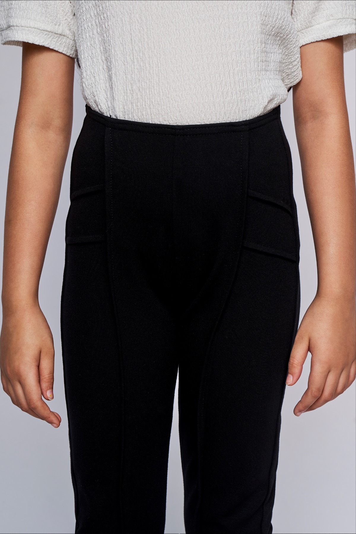 4 - Black Solid Straight Bottom, image 4