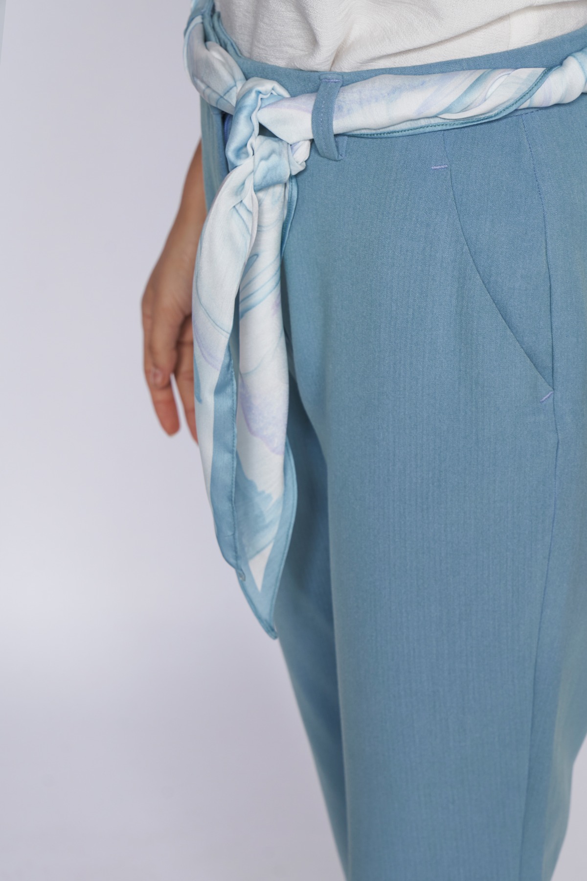 5 - Blue Solid Straight Bottom, image 5